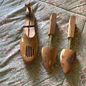 Vintage Wooden Shoe Trees Set